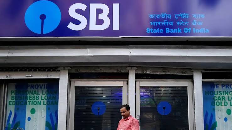 sbi-expects-to-be-first-indian-company-with-rs-1-trillion-net-profit-in-medium-term-chairman